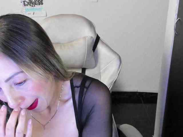 AndreinaSuann webcam
