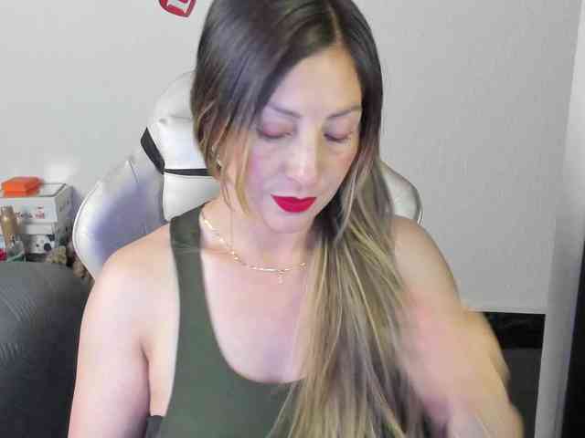 AndreinaSuann webcam