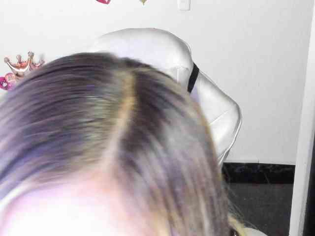 AndreinaSuann webcam