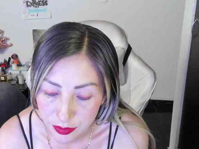 AndreinaSuann webcam