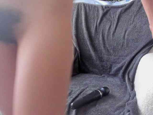 cumcumforyouuu webcam