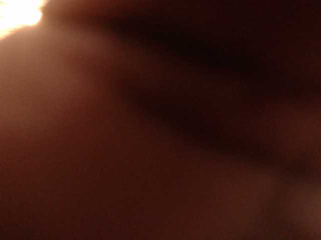 SWETTBROWN's BongaCams show and profile