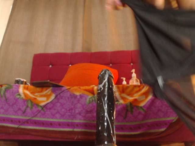 SWETTBROWN's BongaCams show and profile