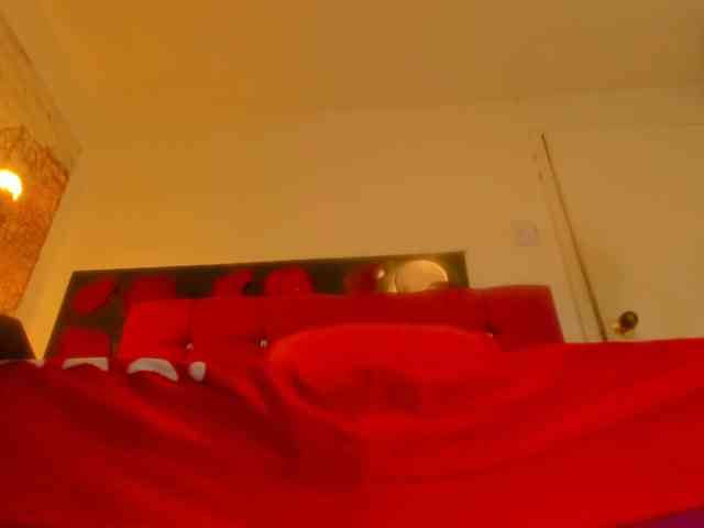 SWETTBROWN webcam