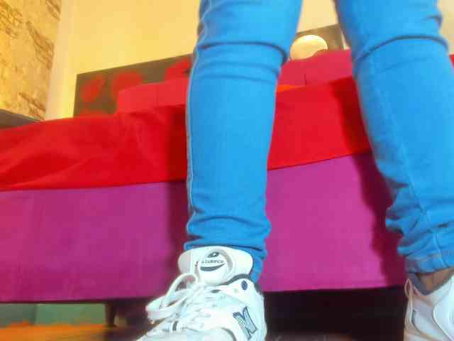 SWETTBROWN webcam