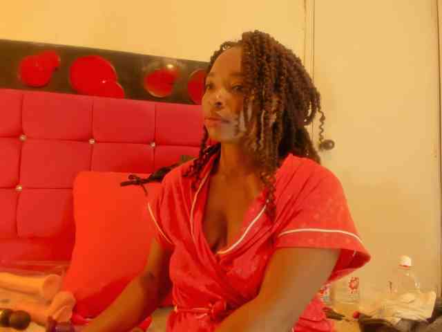 SWETTBROWN webcam