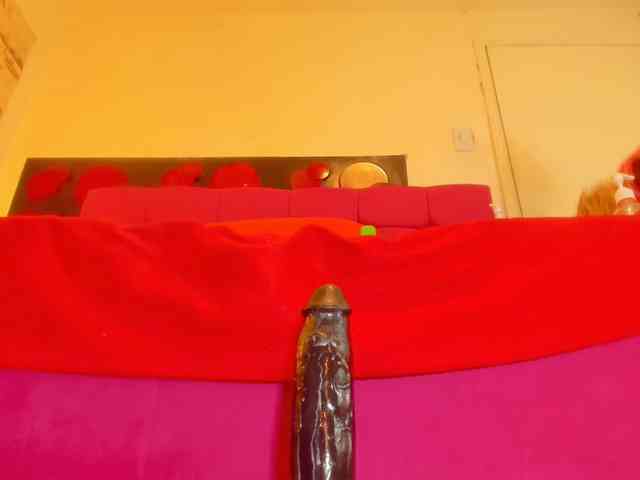SWETTBROWN webcam