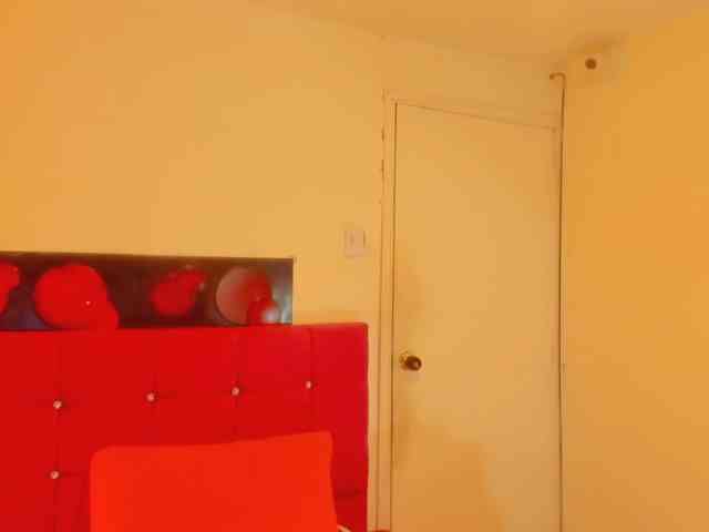 SWETTBROWN webcam