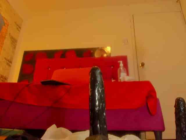 SWETTBROWN webcam