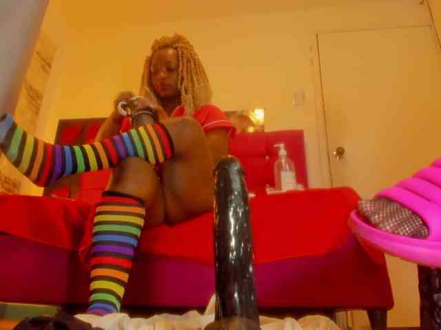 SWETTBROWN webcam