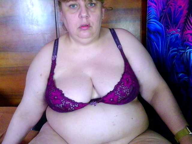 Juliet-A's BongaCams show and profile