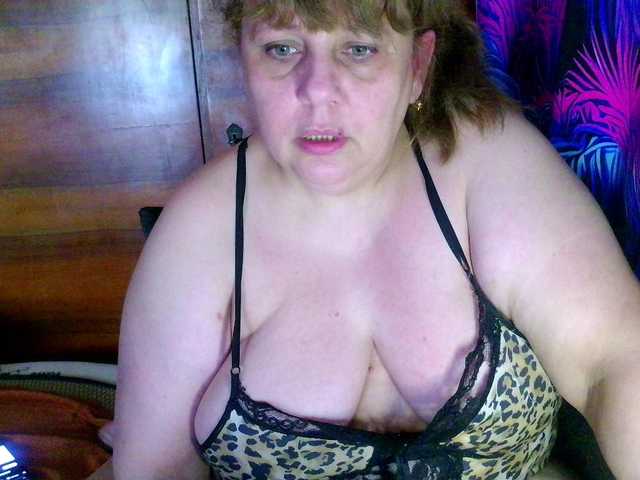 Juliet-A's BongaCams show and profile