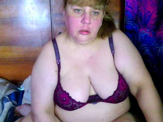 Juliet-A's BongaCams show and profile