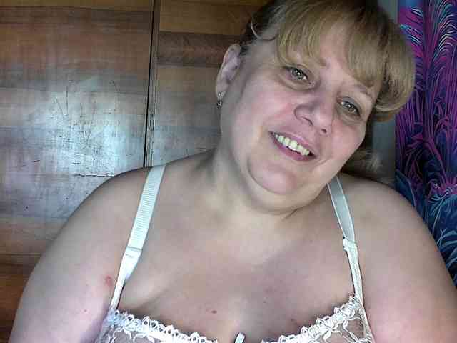Julian-A webcam