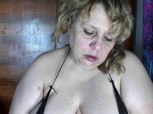 Julian-A webcam