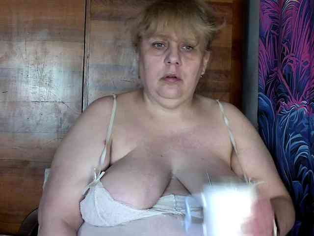 Julian-A webcam