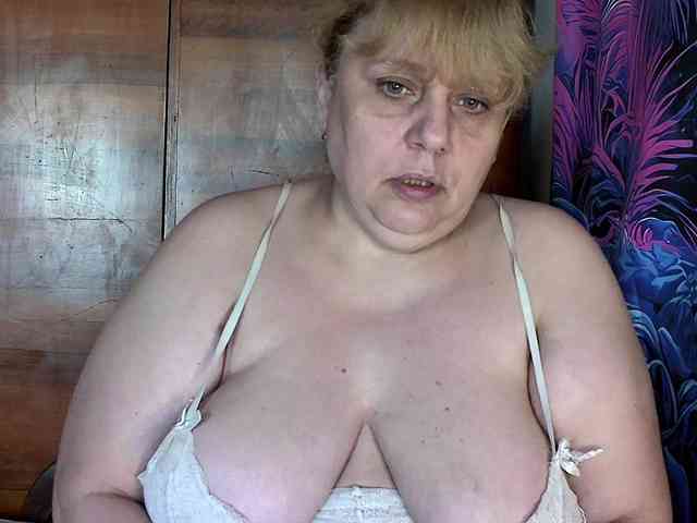 Juliet-A Live Webcam on BongaCams