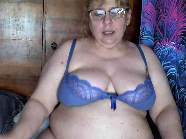 Julian-A webcam