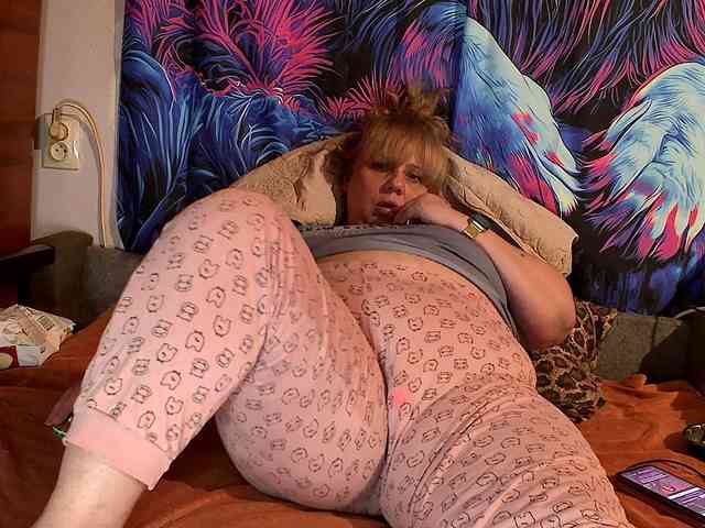 Julian-A webcam