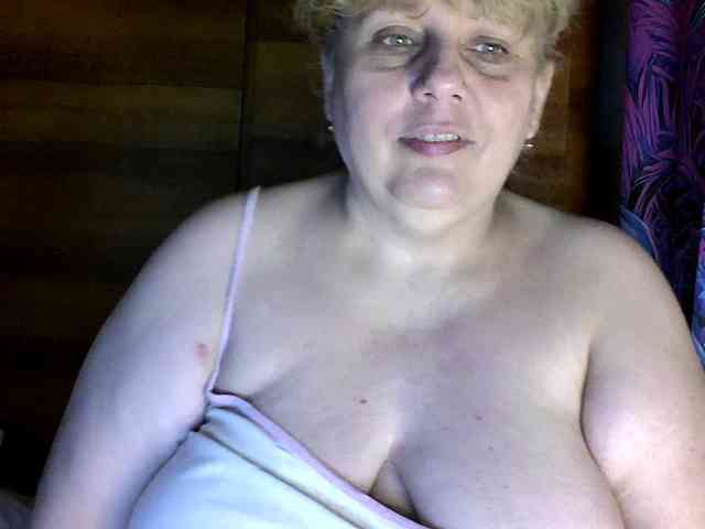 Julian-A webcam
