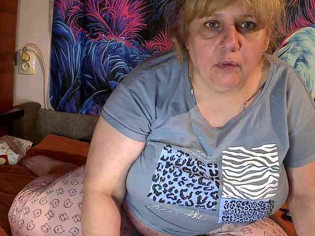 Julian-A webcam