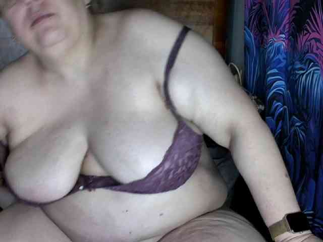 Julian-A webcam