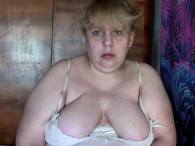 Julian-A webcam
