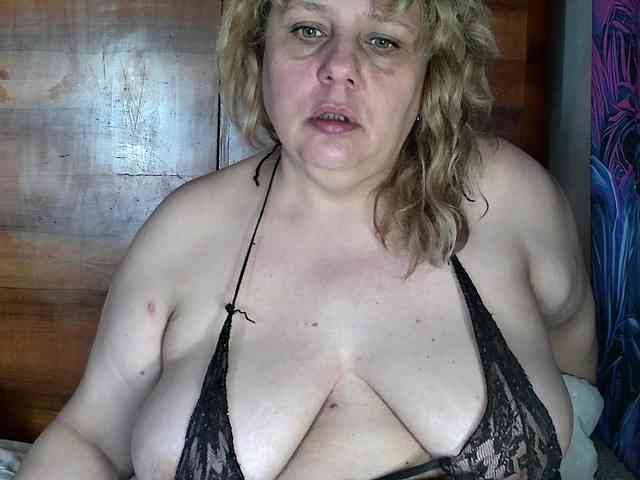 Julian-A webcam