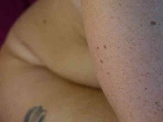 NadjaNeah webcam