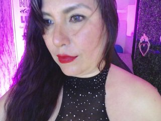 Evelyn-mature19 Porn Show