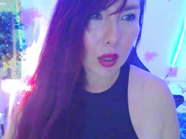 Evelyn-mature19 webcam