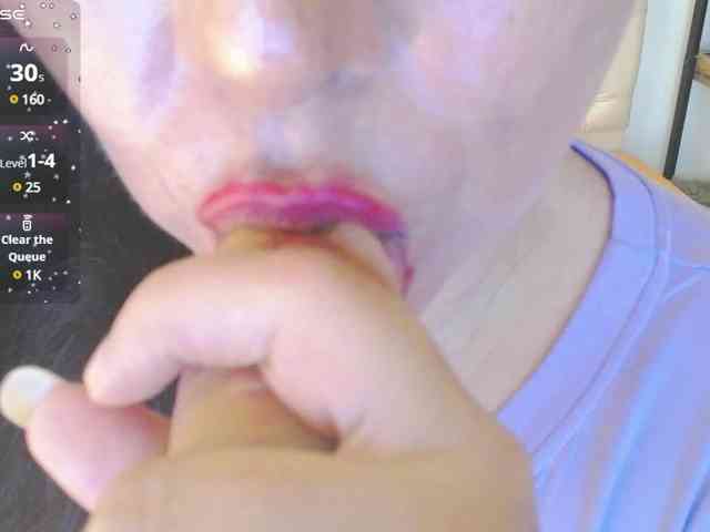 Evelyn-mature19 webcam