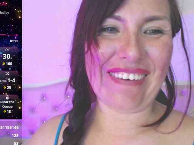 Evelyn-mature19 webcam