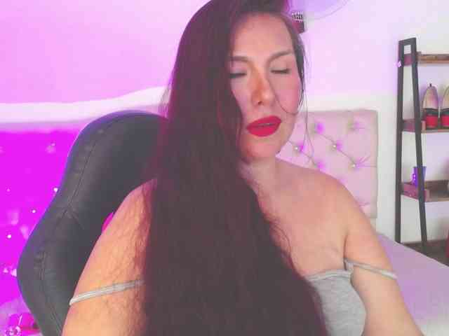Evelyn-mature19 webcam
