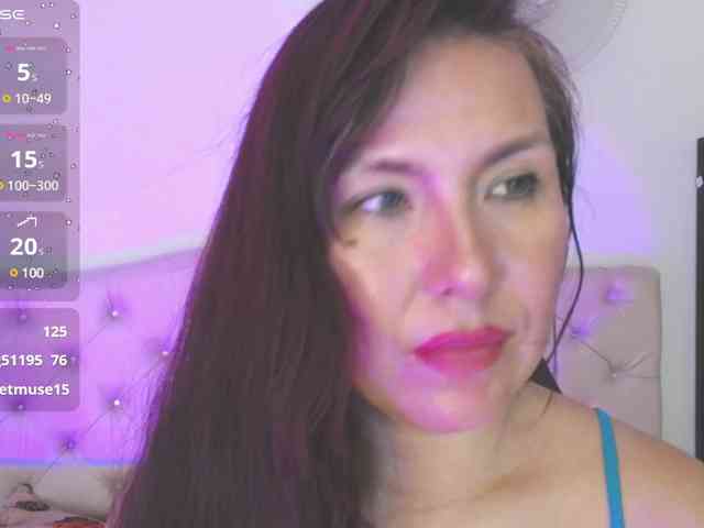 Evelyn-mature19 webcam