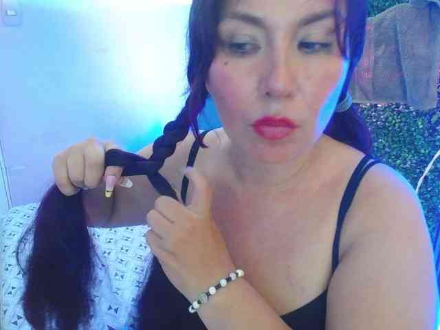 Evelyn-mature19 webcam