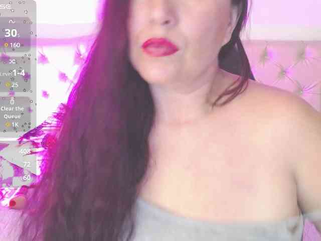 Evelyn-mature19 webcam