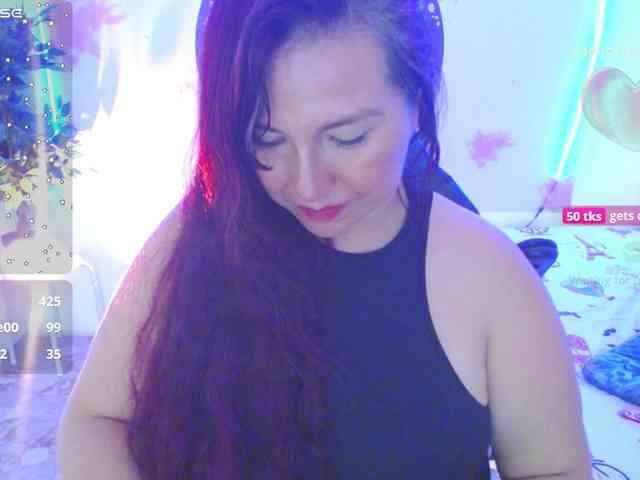 random videochat Evelyn-mature19