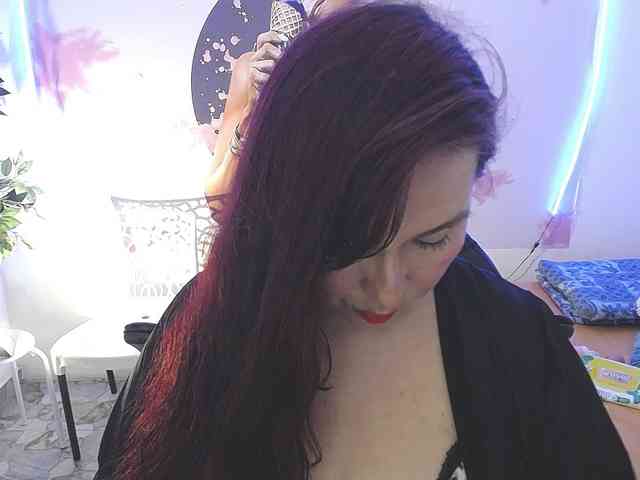 Evelyn-mature19 webcam