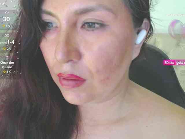 Evelyn-mature19 webcam