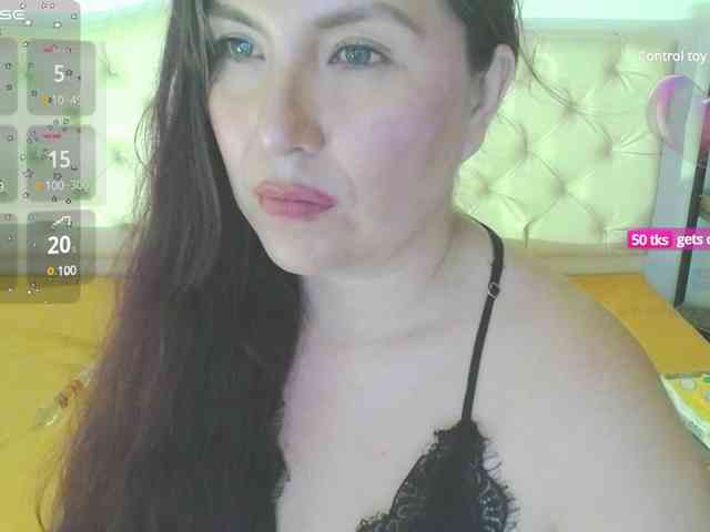 Evelyn-mature19 webcam