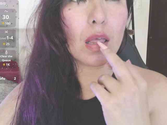 Evelyn-mature19 webcam