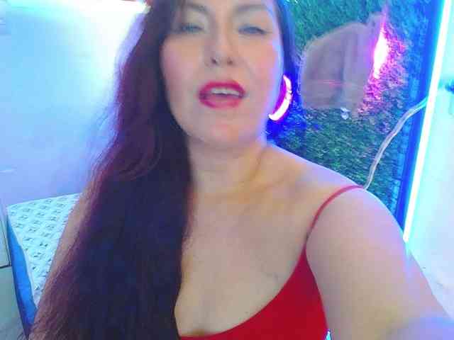 Evelyn-mature19 webcam