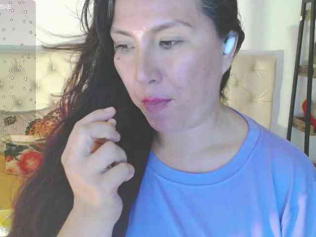 Evelyn-mature19 webcam