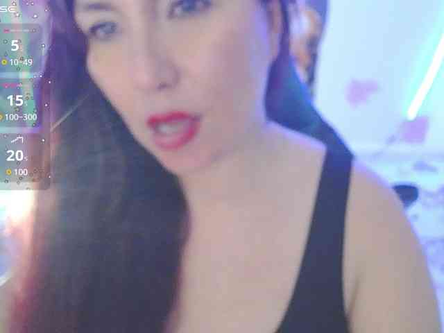 Evelyn-mature19 webcam