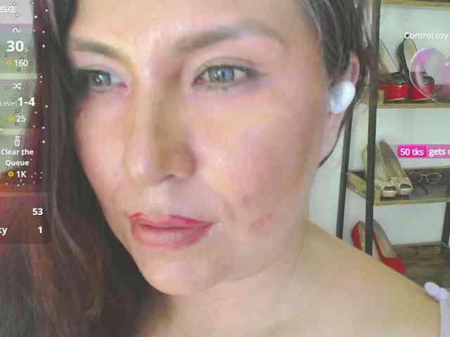 Evelyn-mature19 webcam