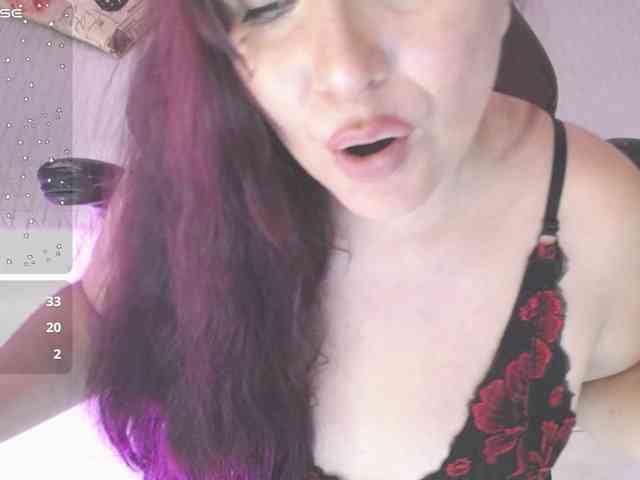 Evelyn-mature19 webcam