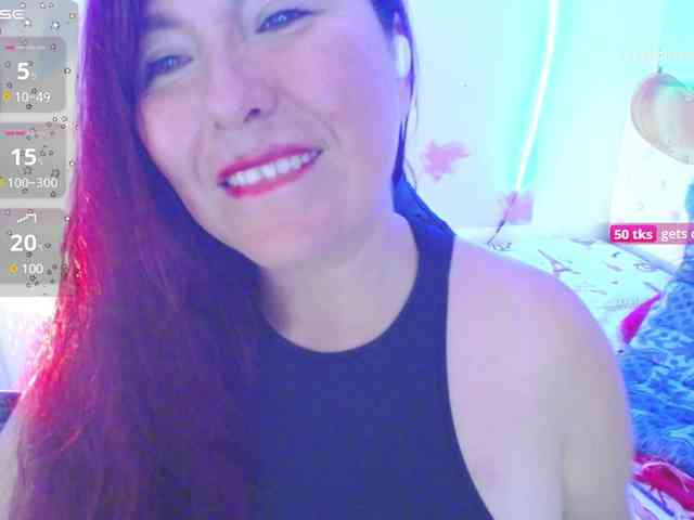 Evelyn-mature19 webcam