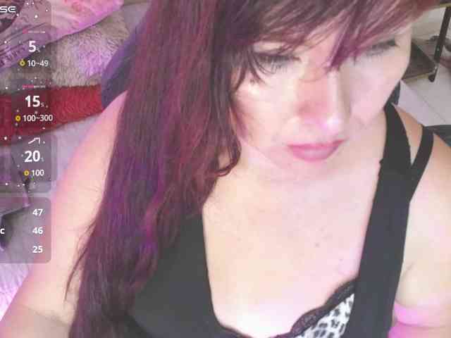 Evelyn-mature19 webcam