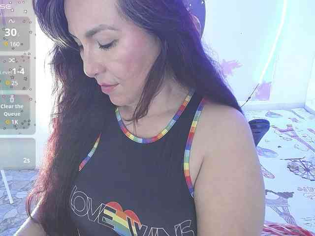 Evelyn-mature19 webcam